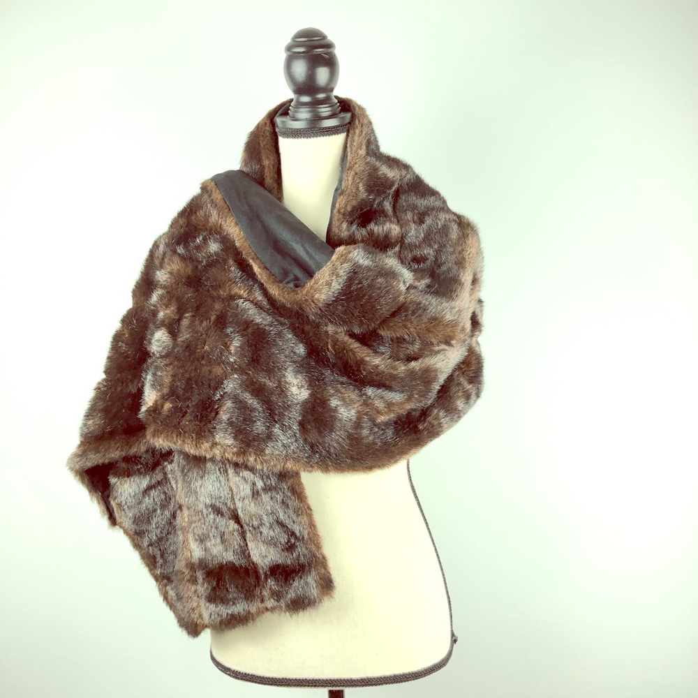 Vintage Faux Fur Wrap